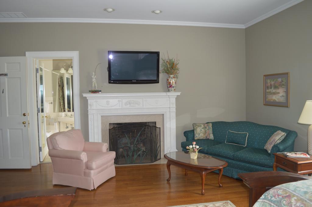 Farrell House At Sunnybrook Trout Club Bed & Breakfast 4*