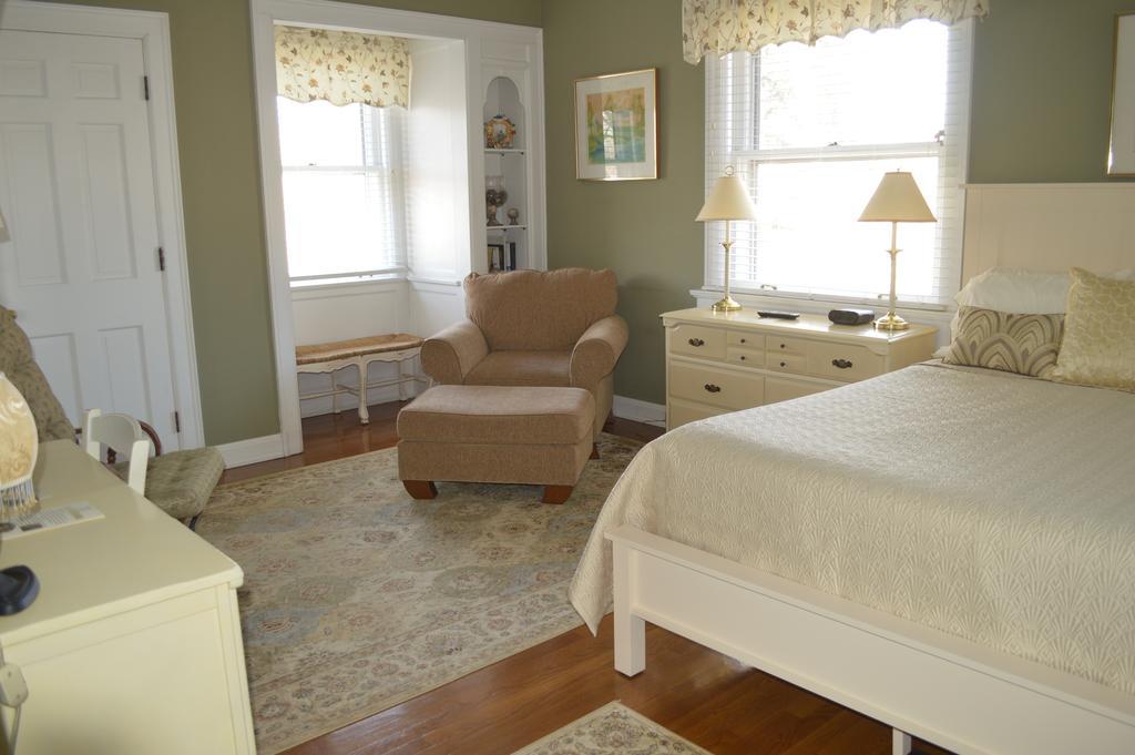 Bed & Breakfast Farrell House At Sunnybrook Trout Club Sandusky
